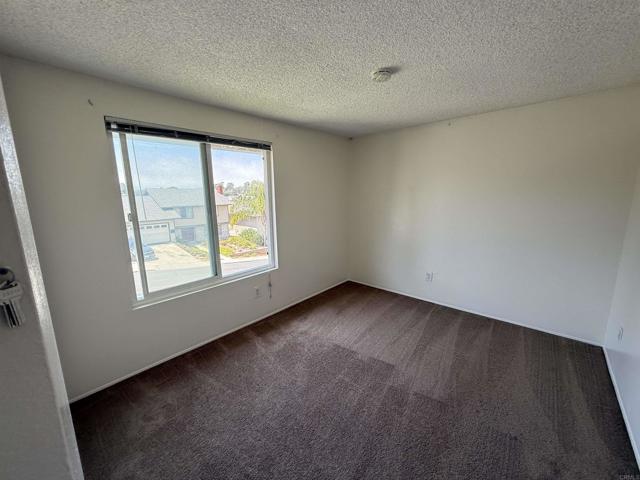 Detail Gallery Image 18 of 37 For 3570 Tony Dr, San Diego,  CA 92122 - 4 Beds | 2/1 Baths