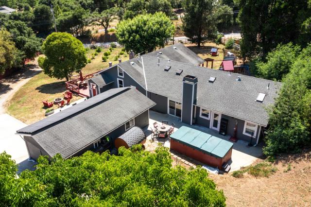 2165 Cox Road, Aptos CA: https://media.crmls.org/mediaz/5bd456c5-270e-418e-9ecf-3bde1f3594ea.jpg
