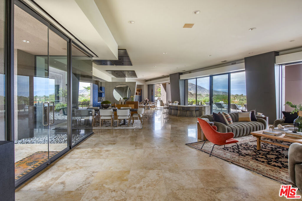 MLS #25581721 image #13