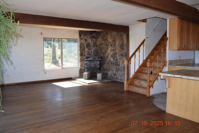 28750 Loma Chiquita Road, Los Gatos CA: https://media.crmls.org/mediaz/5bd61dab-ae60-422e-9247-103ea3ce608f.jpg