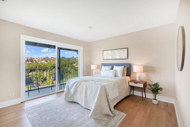 3218 Oakes Dr, Hayward CA: https://media.crmls.org/mediaz/5bd6474b-fd4b-4688-b12b-259e37a5df27.jpg