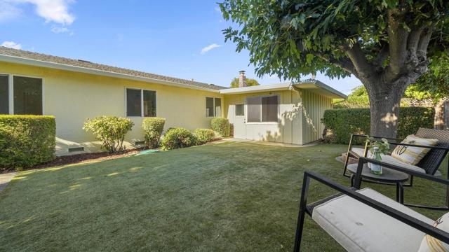 940 Kennard Way, Sunnyvale CA: https://media.crmls.org/mediaz/5bd6a13c-5b0d-434a-b3b6-40e8738dce48.jpg