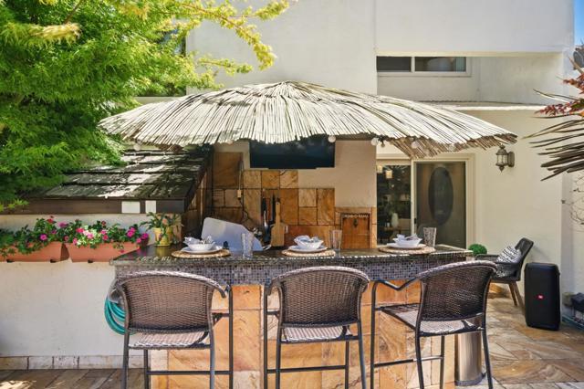 34919 Oyster Bay Terrace, Fremont CA: https://media.crmls.org/mediaz/5bd6bcbc-ab31-4d15-953d-c021008e655d.jpg