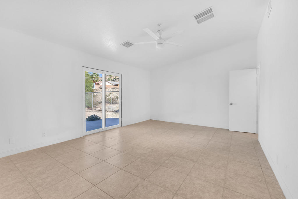 MLS #219136894DA image #5