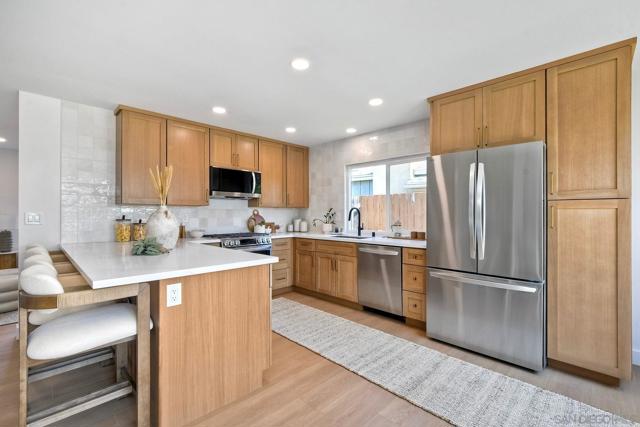 10020 Kaufman Way, San Diego CA: https://media.crmls.org/mediaz/5bd93ad1-f018-4030-bf50-0c41eff10496.jpg