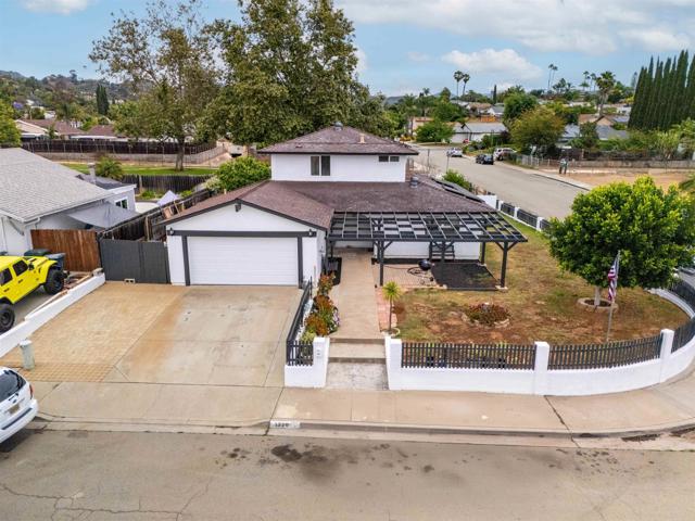 1220 Hoover Street, Escondido CA: https://media.crmls.org/mediaz/5bd94cd5-604a-46c9-a356-64fb8e0ce800.jpg