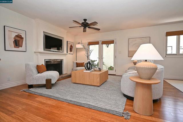 1250 Saint Louis Drive, Concord CA: https://media.crmls.org/mediaz/5bd9a632-3b83-4e09-9e32-2e40612b030a.jpg