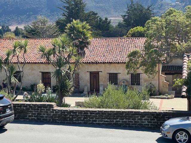3029 Lasuen Drive, Carmel CA: https://media.crmls.org/mediaz/5bd9b8db-7b56-4296-9070-fc8419c8cafd.jpg