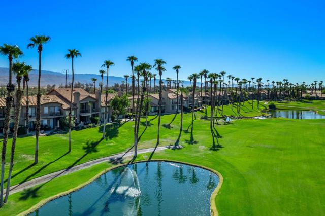 38417 Nasturtium Way, Palm Desert CA: https://media.crmls.org/mediaz/5bdb790f-b0f2-4a39-96d7-0f60c1592f1a.jpg