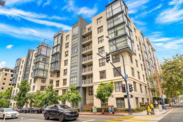 1150 J Street, San Diego CA: https://media.crmls.org/mediaz/5bdcb395-d426-4f10-a96f-032b45f8cc1f.jpg