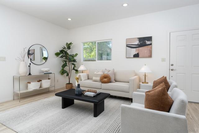 Image 16 of 75 For 12325 Lemoncrest Drive