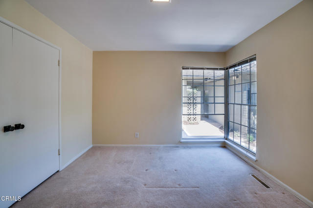 509 N Alta Vista Avenue, Monrovia CA: https://media.crmls.org/mediaz/5bdec1db-8bf7-439e-bcad-588b4aaba13e.jpg