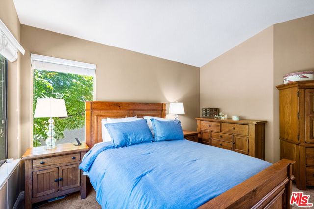 25547 Clemens Court, Stevenson Ranch CA: https://media.crmls.org/mediaz/5bdf50a1-fe24-45ba-9c34-9e66d7e63cb3.jpg