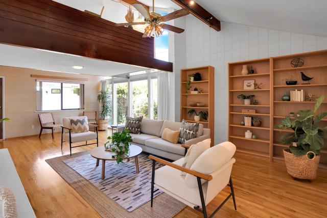 631 Park Way, Santa Cruz CA: https://media.crmls.org/mediaz/5be17b41-3047-4512-8eec-5b4baf247267.jpg