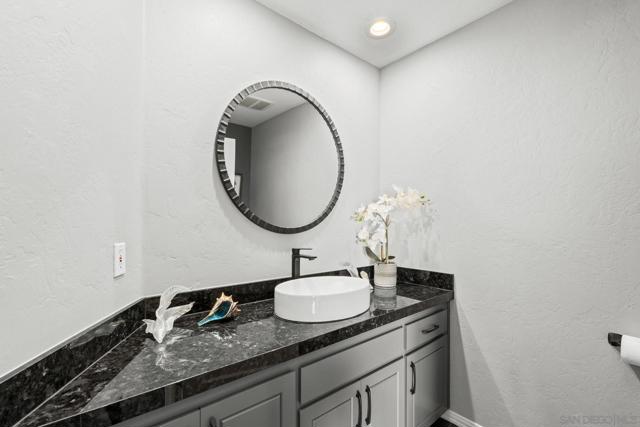 1695 Neale St, San Diego CA: https://media.crmls.org/mediaz/5be2086e-d6e1-41e5-ba25-230b9e18ffb8.jpg