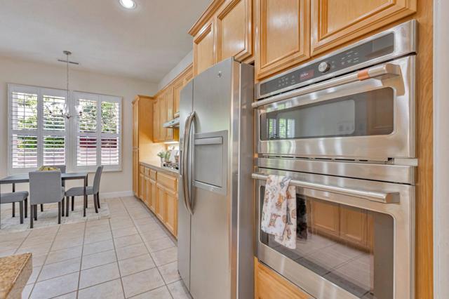 18400 Capistrano Way, Morgan Hill CA: https://media.crmls.org/mediaz/5be2a8e2-347e-4583-908a-a9e713503249.jpg