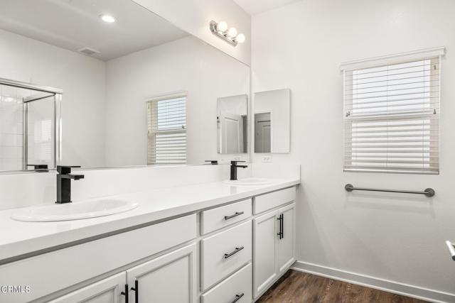Detail Gallery Image 17 of 27 For 305 North F St #201,  Oxnard,  CA 93030 - 3 Beds | 2 Baths