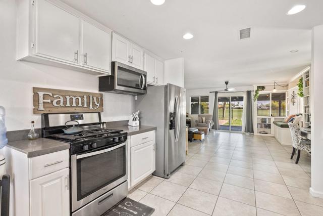 77570 California Drive, Palm Desert, CA 92211