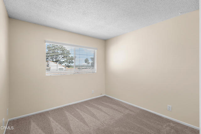 Detail Gallery Image 33 of 42 For 272 Green Moor Pl, Thousand Oaks,  CA 91361 - 3 Beds | 2/1 Baths