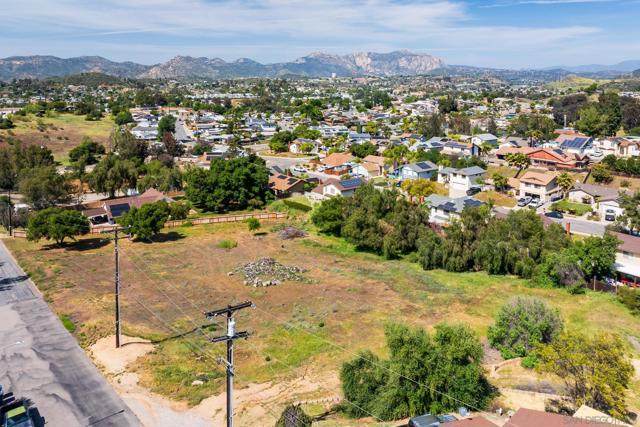 0 Calle De Buena Fe, El Cajon CA: https://media.crmls.org/mediaz/5be89d0a-68c6-4f40-8691-1af97c845114.jpg