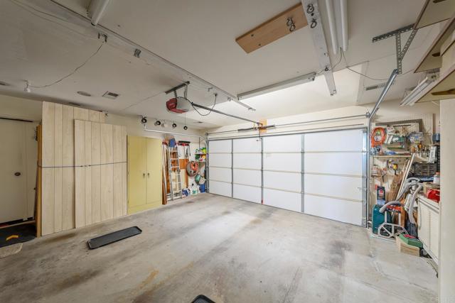 Detail Gallery Image 16 of 27 For 1749 Sawgrass, Escondido,  CA 92026 - 4 Beds | 2 Baths