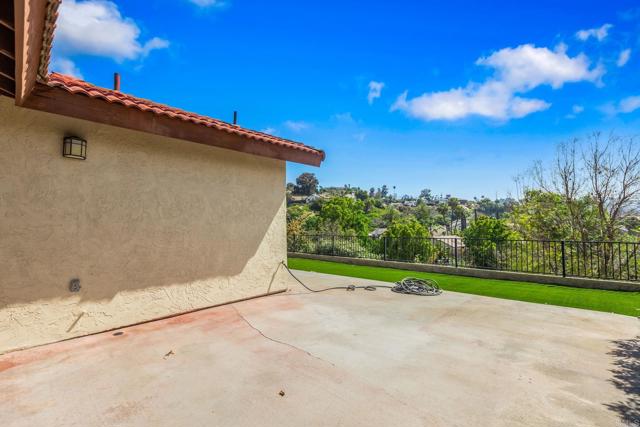 Detail Gallery Image 24 of 24 For 1456 Timber, Escondido,  CA 92027 - 3 Beds | 2 Baths