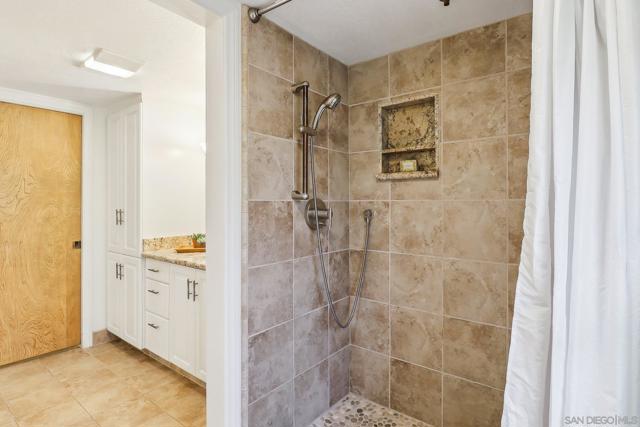 1933 Alga Road, Carlsbad CA: https://media.crmls.org/mediaz/5beade62-46d4-4a63-aeed-e385846c7c5f.jpg