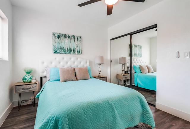 1303 Center Ave, Oceanside CA: https://media.crmls.org/mediaz/5bec363c-8a49-4540-90df-7a8ec136ce5b.jpg