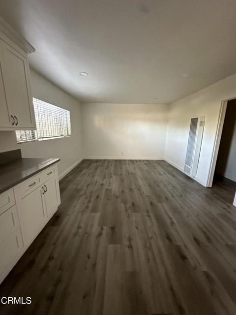 Detail Gallery Image 10 of 13 For 741 New Depot St, Los Angeles,  CA 90012 - 3 Beds | 2 Baths