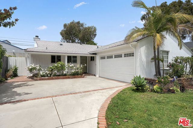 12657 Dewey Street, Los Angeles CA: https://media.crmls.org/mediaz/5becb701-c42a-45b5-9339-cf1cf7d57480.jpg
