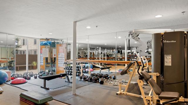 Detail Gallery Image 24 of 30 For 2445 Brant St #304,  San Diego,  CA 92101 - 1 Beds | 1 Baths