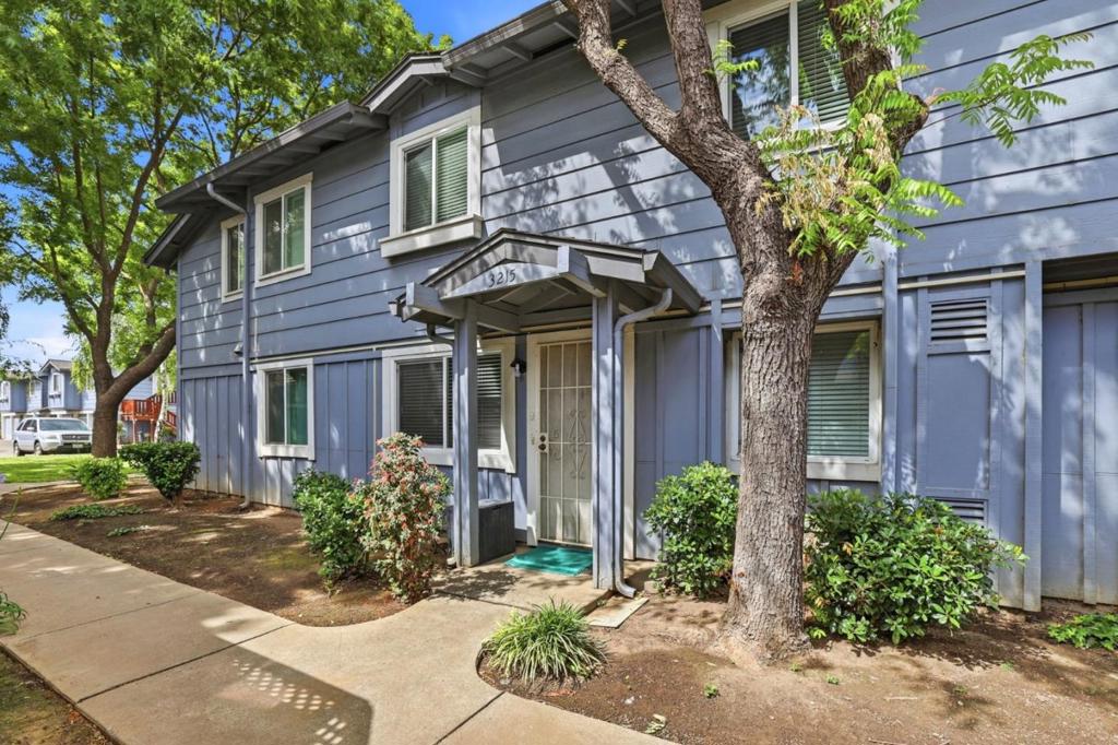 3215 Groth