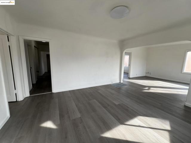 Image 6 of 28 For 3400 64th Avenue Pl