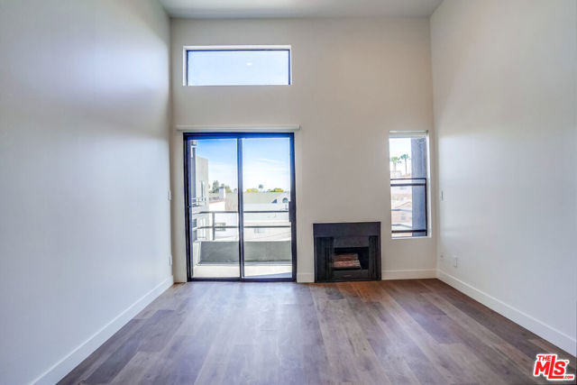 Image 3 for 2433 Barry Ave, Los Angeles, CA 90064
