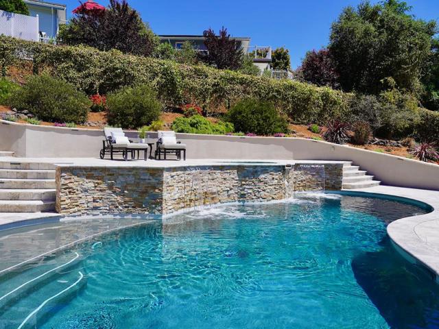 520 Sand Hill Road, Scotts Valley CA: https://media.crmls.org/mediaz/5bf0c564-cd1a-4cb8-ba32-b9545685a136.jpg