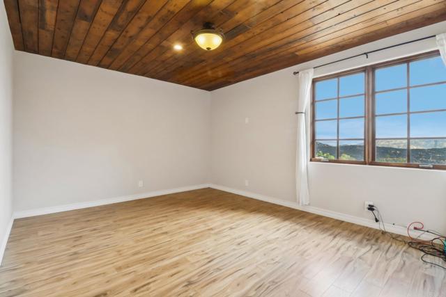 20530 Bexley Road, Jamul CA: https://media.crmls.org/mediaz/5bf0c5fb-8251-4bd7-9925-973653342396.jpg