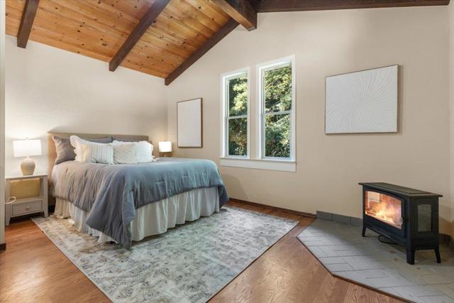 211 Hidden Lane, Santa Cruz CA: https://media.crmls.org/mediaz/5bf1a471-f29c-43f0-9eed-a5fa1eb5ba04.jpg