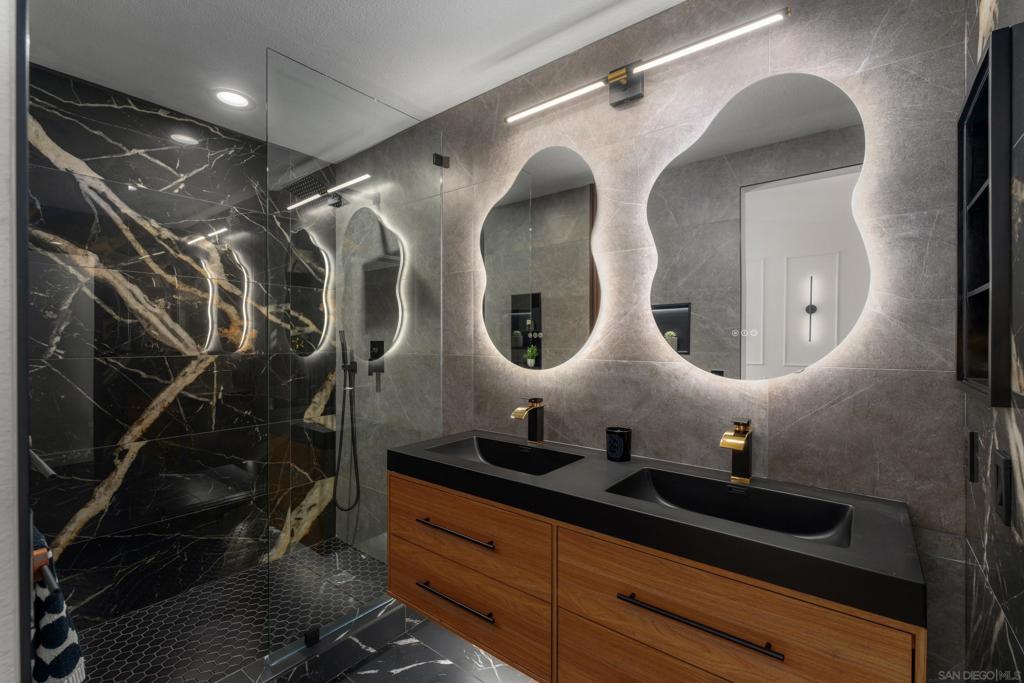 MLS #250042589SD image #31