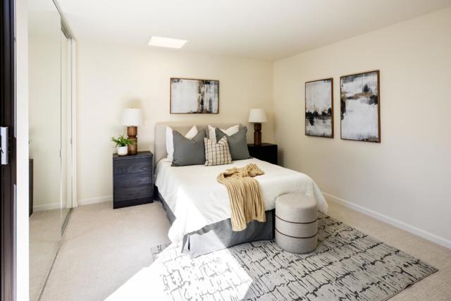 23 Bay Tree Lane, Los Altos CA: https://media.crmls.org/mediaz/5bf22639-7ef5-4eea-b2ea-d09ac9c40ea4.jpg