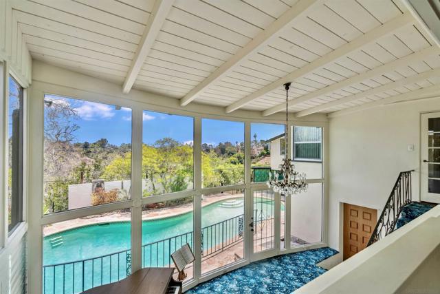 4811 E Alder Dr, San Diego CA: https://media.crmls.org/mediaz/5bf363de-4925-424b-b3b8-0a04ffaad9b8.jpg