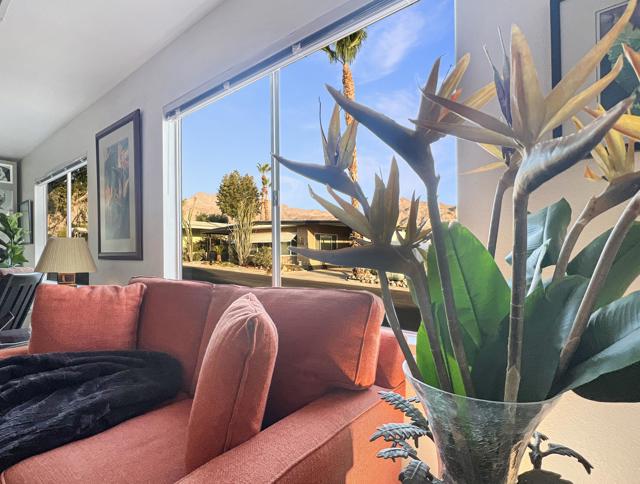 49305 Highway 74, Palm Desert CA: https://media.crmls.org/mediaz/5bf3f47a-94fa-4a7e-a4f7-3cfe630f1164.jpg