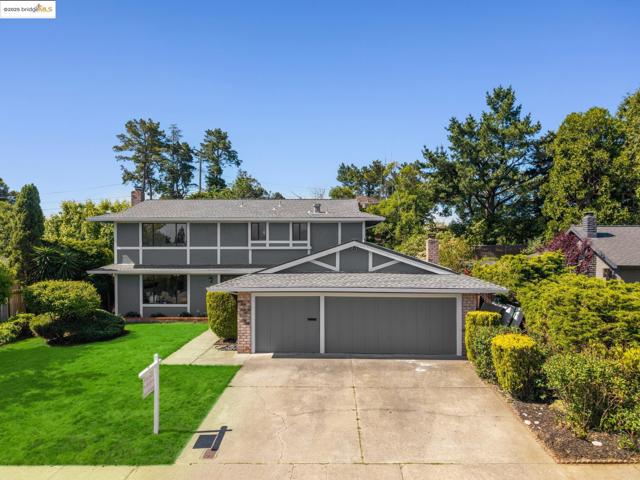 13185 Clairepointe Way, Oakland CA: https://media.crmls.org/mediaz/5bf5a302-a31a-492e-8466-e1b2b4ee513f.jpg