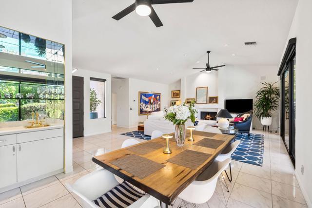 10605 Wimbledon Drive, Rancho Mirage CA: https://media.crmls.org/mediaz/5bf70888-ab7c-487a-beb8-bff2ab630506.jpg