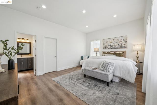 Image 17 of 41 For 1086 61st St
