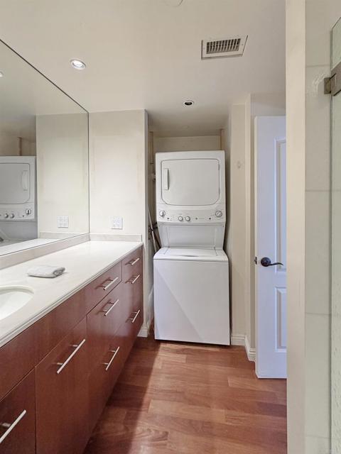 Detail Gallery Image 16 of 35 For 1810 Avenida Del Mundo #503,  Coronado,  CA 92118 - 3 Beds | 3 Baths