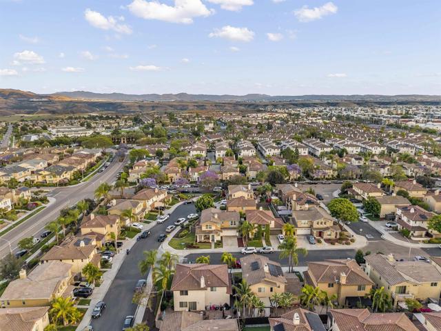 2194 Honeybee Street, Chula Vista CA: https://media.crmls.org/mediaz/5bf88717-f3ad-453b-9df0-f08e5f50ccc1.jpg