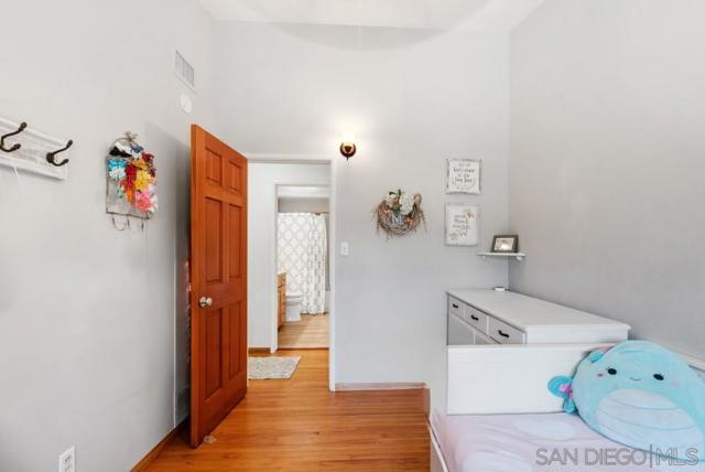 5327 Saxon St, San Diego CA: https://media.crmls.org/mediaz/5bf8bf60-b7f0-486a-8773-67d0100babca.jpg