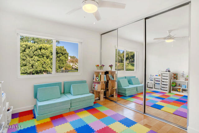 29504 Woodbrook Drive, Agoura Hills CA: https://media.crmls.org/mediaz/5bf8d5a5-fee3-436e-b30a-83c4ed7cde29.jpg