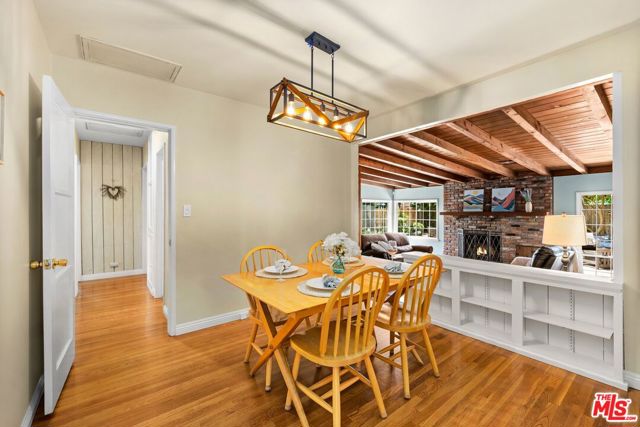 6611 Gerald Avenue, Lake Balboa CA: https://media.crmls.org/mediaz/5bf9c3c1-4c42-481f-94bf-63dd3f9ce5e4.jpg