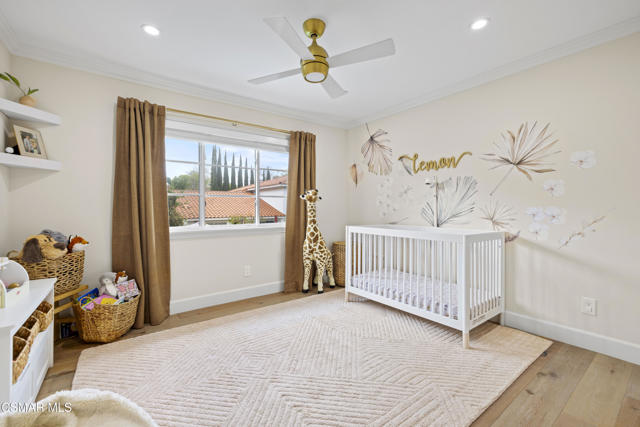 1581 Covington Avenue, Westlake Village CA: https://media.crmls.org/mediaz/5bf9fe64-8f4a-47ac-9a71-41fc29c3e75e.jpg